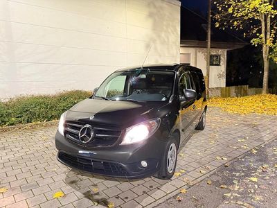 Mercedes Citan 111