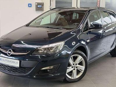 Gebraucht Opel Astra Style 140 PS (102 kW) 2015 Carragreen Kombi
