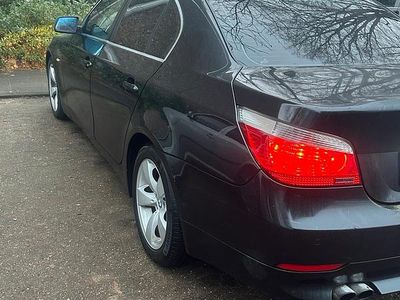 Gebraucht BMW 525 177 PS (130 kW) 2005 Schwarz Limousine