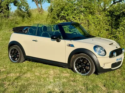 Usata Mini Cooper S Cabriolet 184 CV (135 kW) 2010 Bianco Cabrio