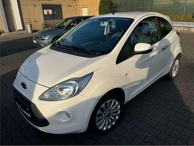 Weiß Gebraucht 2013 Ford Ka Titanium Kleinwagen | 3.200 € (Fairer Preis)