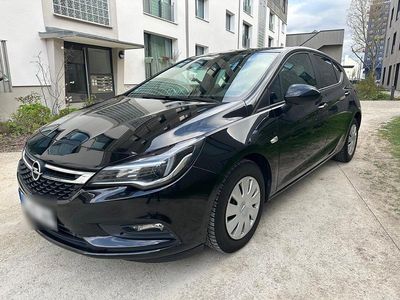 Gebraucht Opel Astra Business 110 PS (80 kW) 2017 Schwarz Limousine