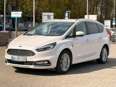 Używany Ford S-MAX Vignale 160 KM (117 kW) 2018 Biały Minivan