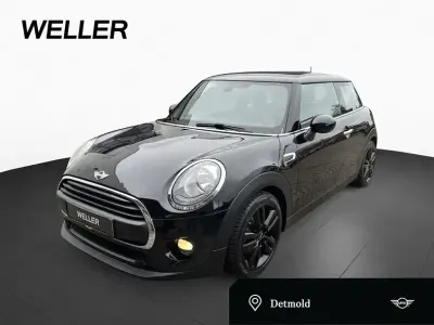 Occasion Mini ONE Pepper 102 PK (75 kW) 2018 Zwart Hatchback