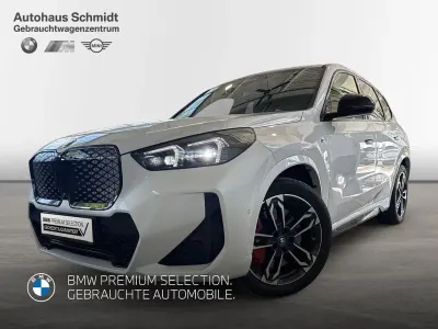 Gebraucht BMW iX1 M Sport 225 kW (306 PS) 2024 Mineralweiß SUV