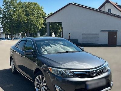 Usata Toyota Camry XLE 178 CV (130 kW) 2012 Grigio Berlina