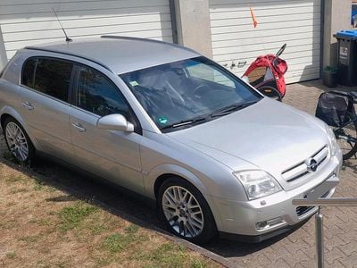Gebraucht Opel Signum 211 PS (155 kW) 2004 Silber Kleinwagen