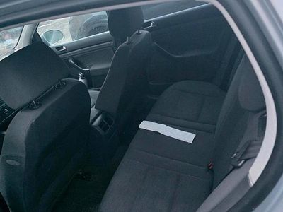 Gebraucht VW Golf IV 75 PS (55 kW) 2005 Grau Limousine