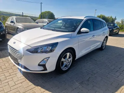 Second-hand Ford Focus Cool & Connect 120 CP (88 kW) 2020 Alb Break