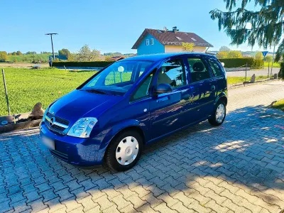 Usata Opel Meriva 90 CV (66 kW) 2005 Blu Monovolume