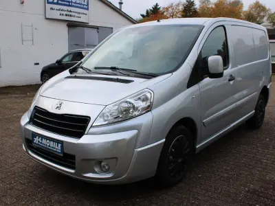 Gebraucht Peugeot Expert 128 PS (94 kW) 2016 Grau Van