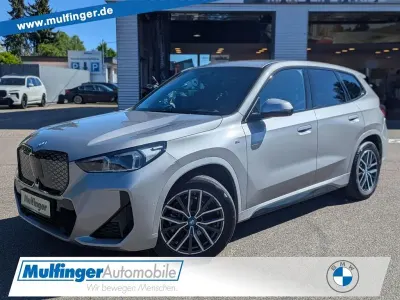Gebraucht BMW iX1 M Sport 150 kW (204 PS) 2024 Spacesilber SUV