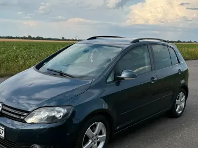 Gebraucht VW Golf VI 105 PS (77 kW) 2010 Blau Kleinwagen