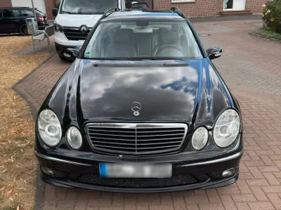 Gebraucht Mercedes E350 Avantgarde 272 PS (200 kW) 2005 Schwarz Kombi