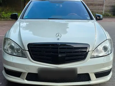 Gebraucht Mercedes S550 AMG 388 PS (285 kW) 2009 Weiß Limousine