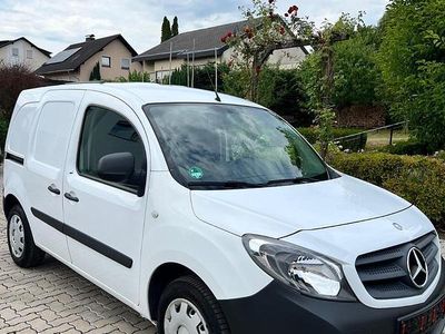 Mercedes Citan 111