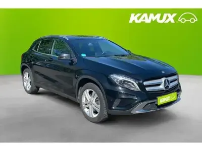 Gebraucht Mercedes GLA250 Urban 211 PS (155 kW) 2016 Schwarz SUV
