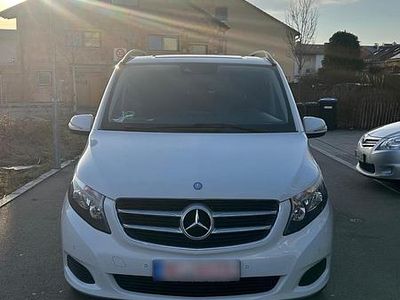 Gebraucht Mercedes V250 Edition 190 PS (139 kW) 2015 Weiß Van / Kleinbus