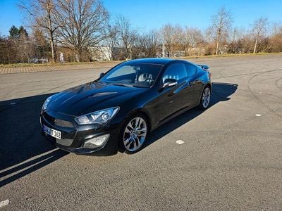 Schwarz Gebraucht 2013 Hyundai Genesis Coupé | 14.000 € (Teuer)