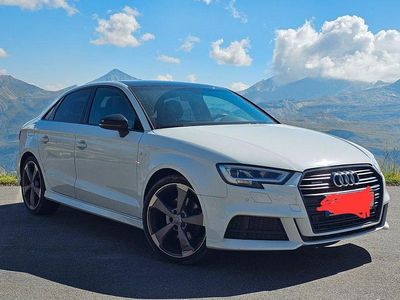 Gebraucht Audi A3 Sport 190 PS (139 kW) 2019 Weiß Limousine