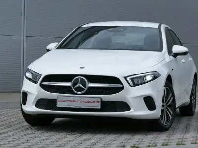 Gebraucht Mercedes A250 160 PS (117 kW) 2020 Weiß Limousine