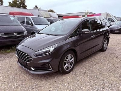 Gebraucht Ford S-MAX Titanium 190 PS (139 kW) 2020 Grau Van / Kleinbus