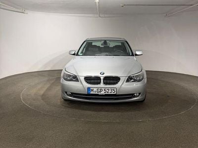 Second-hand BMW 523 190 CP (139 kW) 2007 Argintiu Berlinǎ