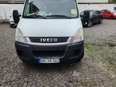 Gebraucht Iveco Daily 126 PS (92 kW) 2011 Weiß Van