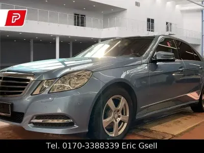 Second-hand Mercedes E250 204 CP (150 kW) 2011 Albastru Berlinǎ