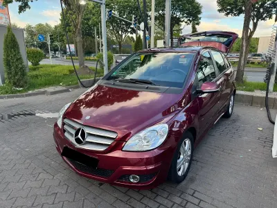 Brugt Mercedes B170 116 HK (85 kW) 2009 Rød MPV
