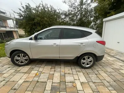 Gebraucht Hyundai ix35 Edition 135 PS (99 kW) 2013 Silber SUV