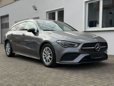 Gebraucht Mercedes CLA200 Shooting Brake AMG 150 PS (110 kW) 2022 Grau Kombi