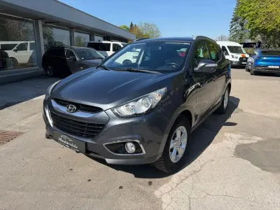 Gebraucht Hyundai ix35 Style 136 PS (100 kW) 2010 Grau SUV