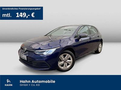 Gebraucht VW Golf VIII Life 116 PS (85 kW) 2024 Atlantic blue metallic Limousine