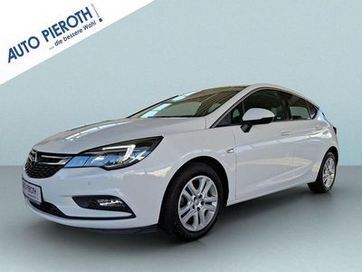 Gebraucht Opel Astra Innovation 125 PS (91 kW) 2015 Weiß Limousine