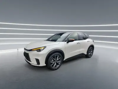 Neu Lexus LBX 136 PS (100 kW) 2026 Weiß SUV