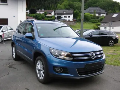 Gebraucht VW Tiguan Sport 122 PS (89 kW) 2013 Blau SUV