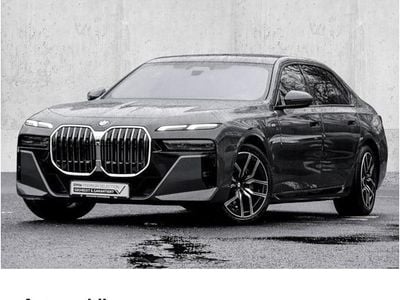 Begagnad BMW 740 Comfort Edition 299 HK (219 kW) 2025 Grå Sedan