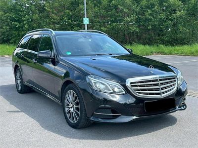 Mercedes E200