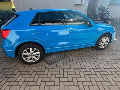 Second-hand Audi Q2 S-Line 190 CP (139 kW) 2022 Albastru SUV