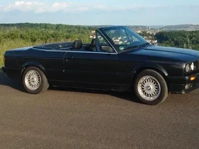 Gebraucht BMW 320 Sport Line 150 PS (110 kW) 1991 Schwarz Cabrio
