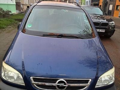 Usata Opel Zafira Edition 125 CV (91 kW) 2003 Monovolume