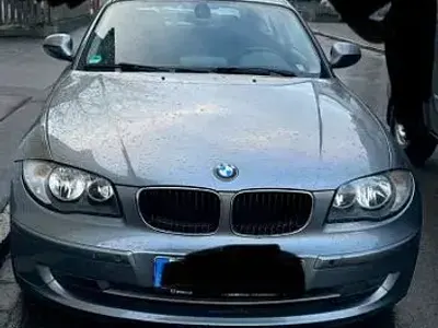 Brugt BMW 118 Sport Line 143 HK (105 kW) 2009 Sølv Hatchback