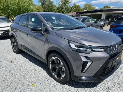 Neu Mitsubishi Grandis Diamant Edition 141 PS (103 kW) 2026 Grau SUV