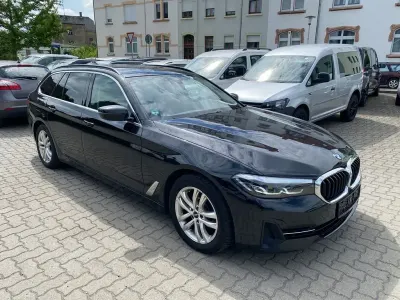 Gebraucht BMW 520 Sport Line 190 PS (139 kW) 2021 Schwarz Limousine