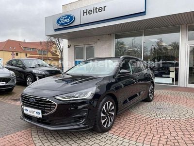 Gebraucht Ford Focus Titanium 125 PS (91 kW) 2024 Schwarz Kombi