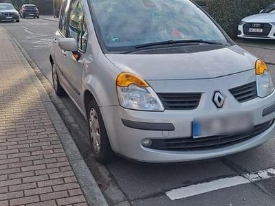 Usado Renault Modus Dynamique 75 HP (55 kW) 2005 Prateado Monovolume