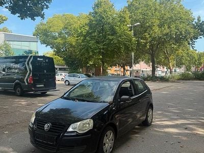 VW Polo