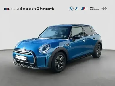 Gebraucht Mini Cooper Classic 136 PS (100 kW) 2022 Blau Kleinwagen