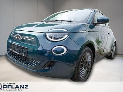 Grün Gebraucht 2023 Fiat 500e Icon Kleinwagen | 16.490 € (Superpreis)